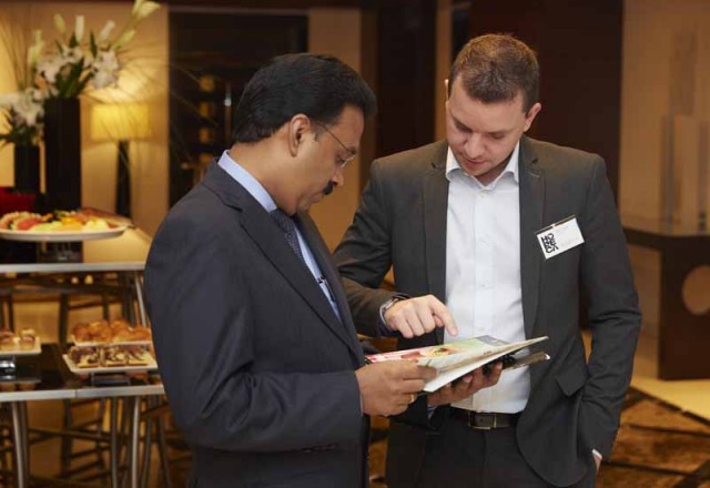 PHOTOS: Networking at the Procurement Summit 2015-8